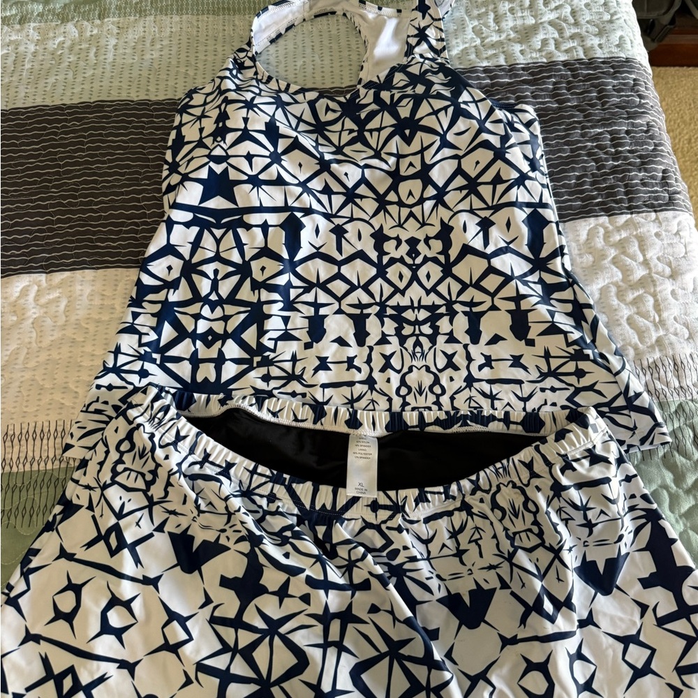Women’s Navy and White Patterned Tankini Swim Set